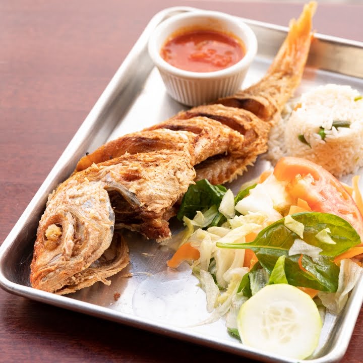 El Tamarindo by null