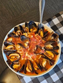 Covino's Pasta & Pizza by null