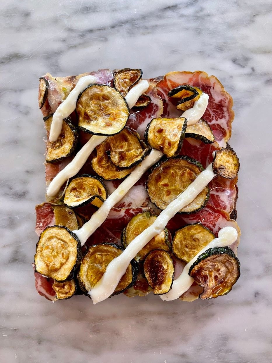 Lina - La Pizza in Teglia by null