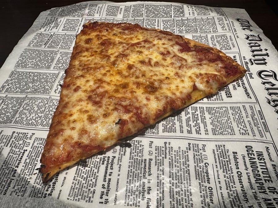 Leona's Pizzeria & Restaurant by null
