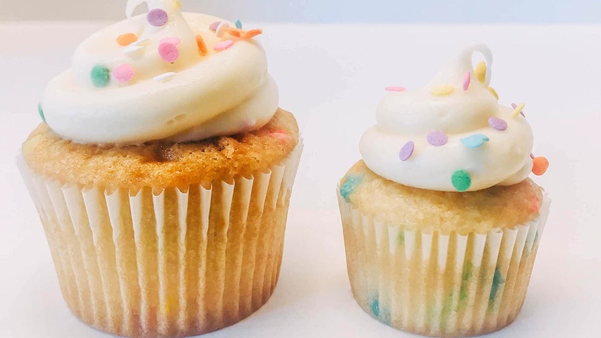 Saint Cupcake & Poplandia Artisan Popcorn by null