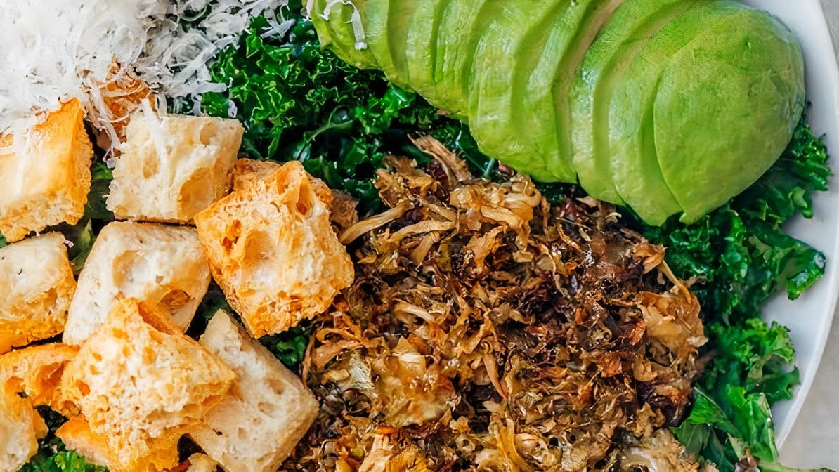 Ladle & Leaf by null