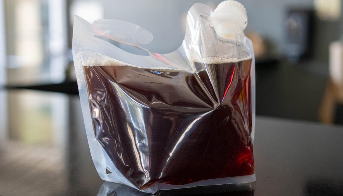 Pluckers Wing Bar by null