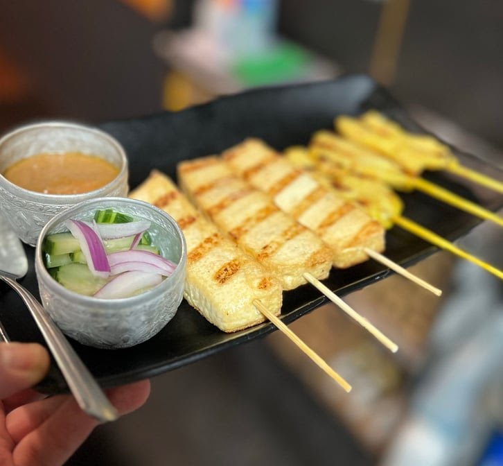 Sweet Basil Thai by null