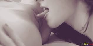 Close up lesbian pussy licking gif x Close up lesbian pussy licking