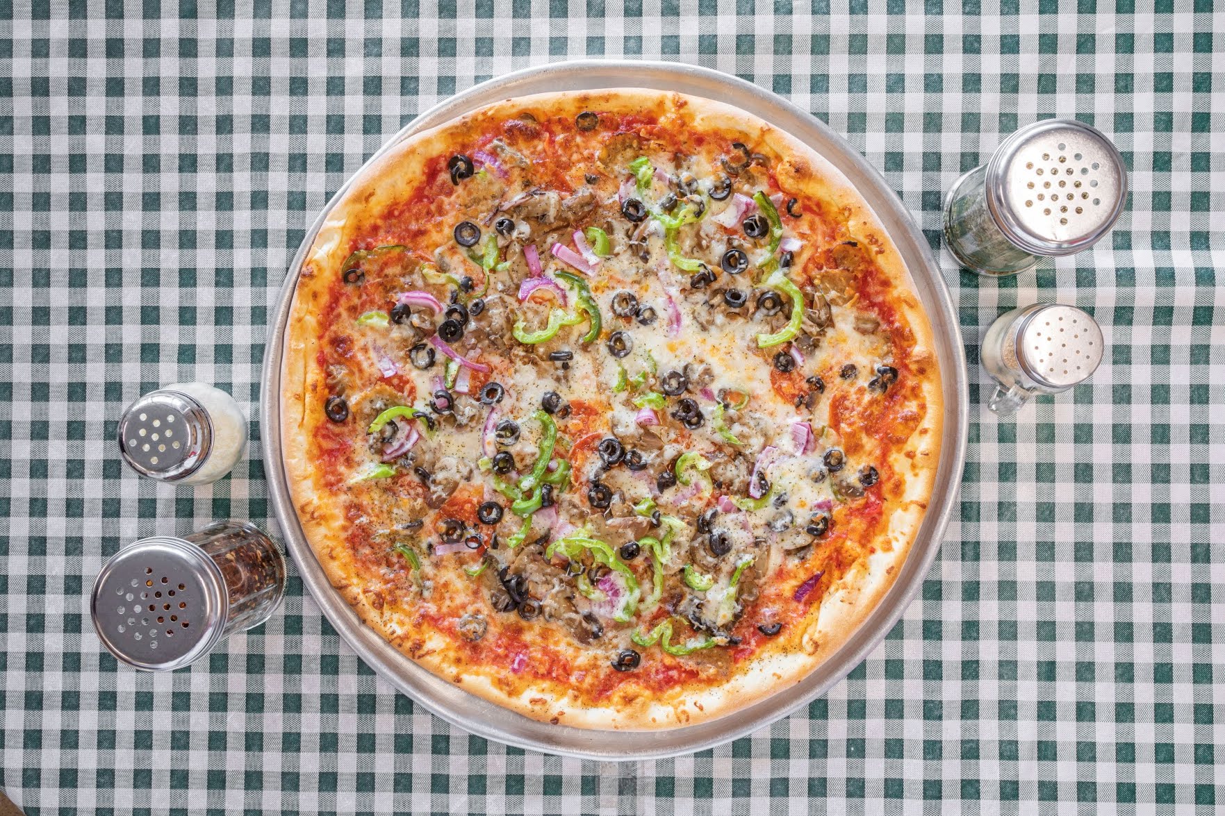 Pat's Pizza Plus by null