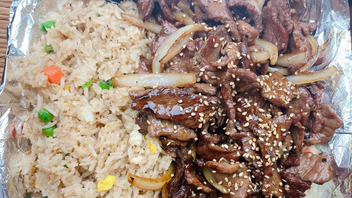 Barnrau Thai Halal Cuisine by null