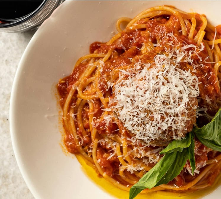 Francesca's On Chestnut by null