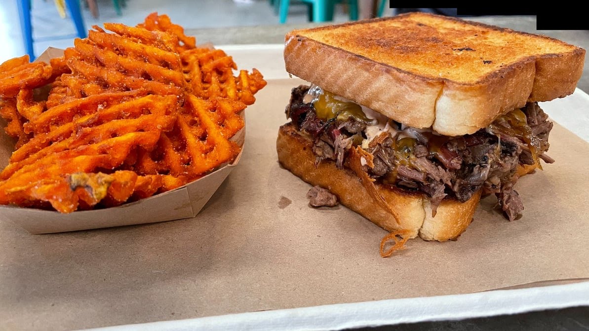 Bouldin Acres by null