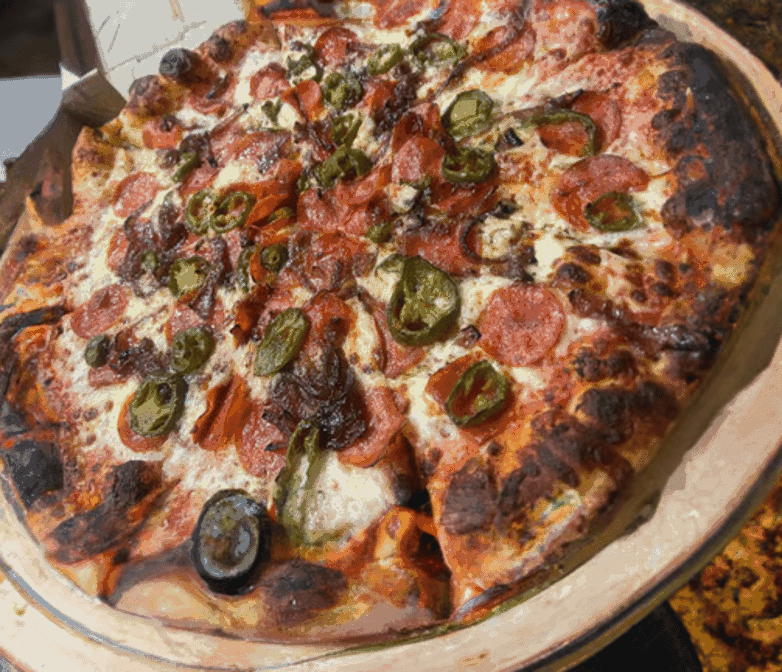 Lucky's Pizza by null