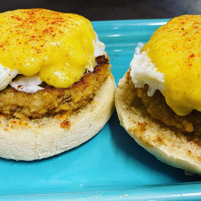 What’s Crackin Cafe by null