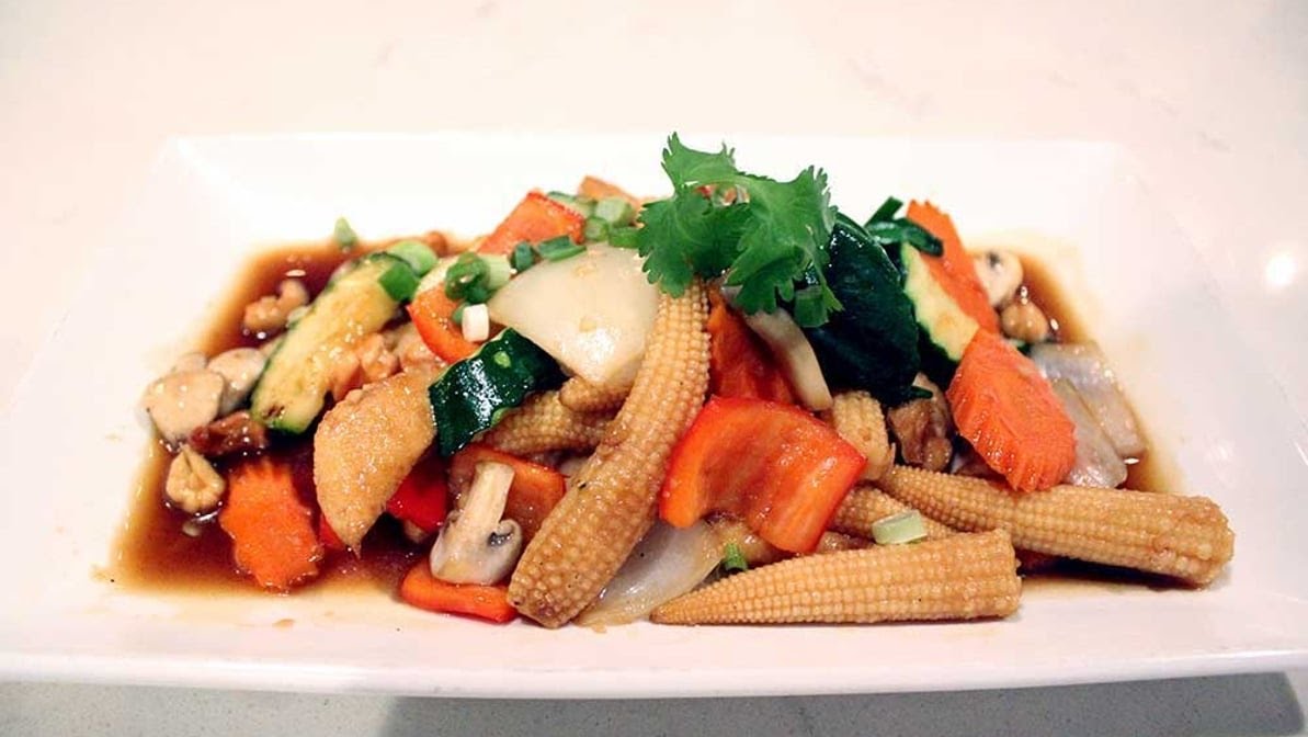 Araya's Vegetarian Place by null