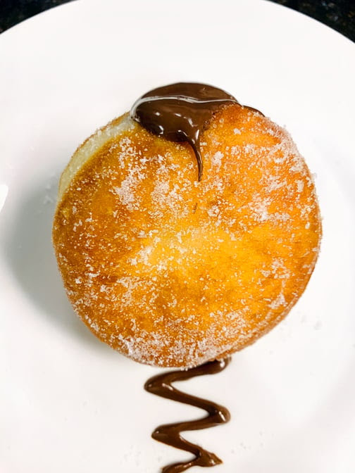 Gwenie's Pastries by null