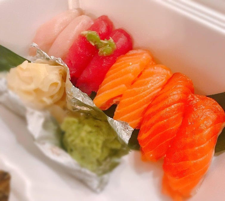 Hanabi Sushi & Rolls by null