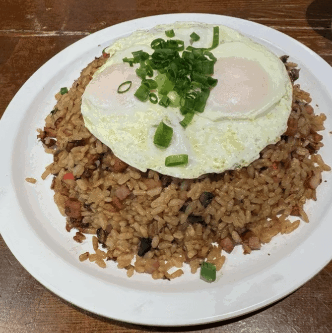 Eggs 'n Things by null
