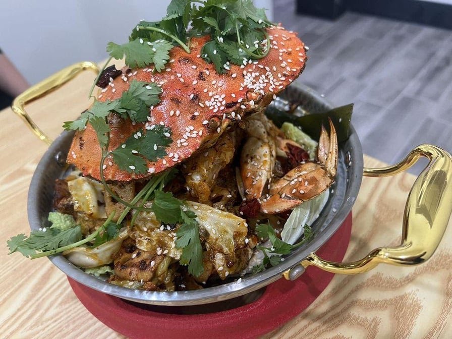 Ten Seconds Yunnan Rice Noodles / Nai Brother Chinese Sauerkraut Fish by null
