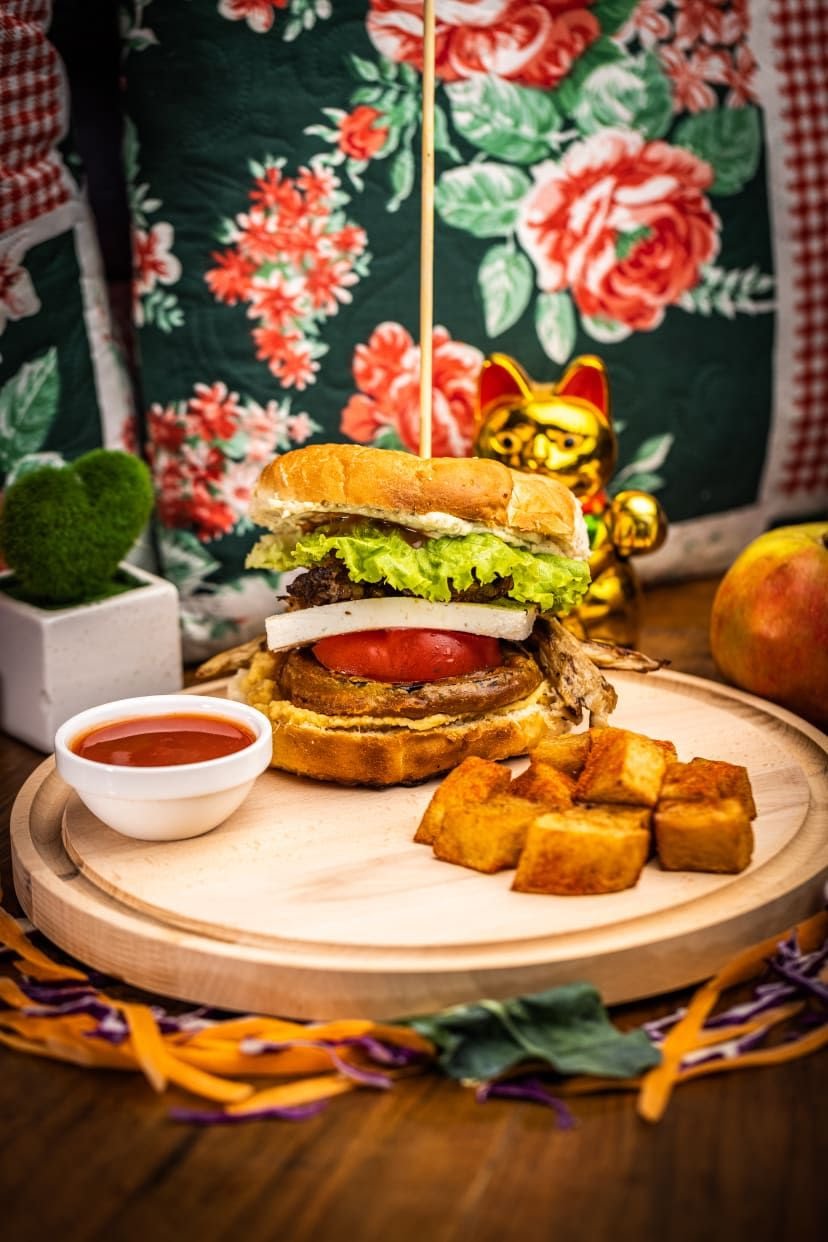 Mayka vegan & vegetarian restaurant by null