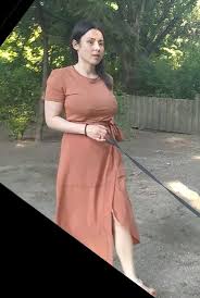 Easaatbaaaaaa qcloshqyhvax jpg x Braless in public