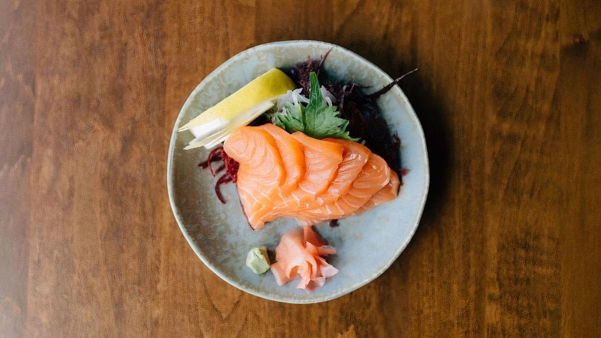 Maru Sushi & Grill by null