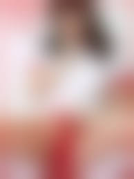 pacificgirls 2013|Too many cool pictures to choose from 2013 but the  trend of legs up carried over along with squatting! Both super cool poses!!  Here are 8 of my