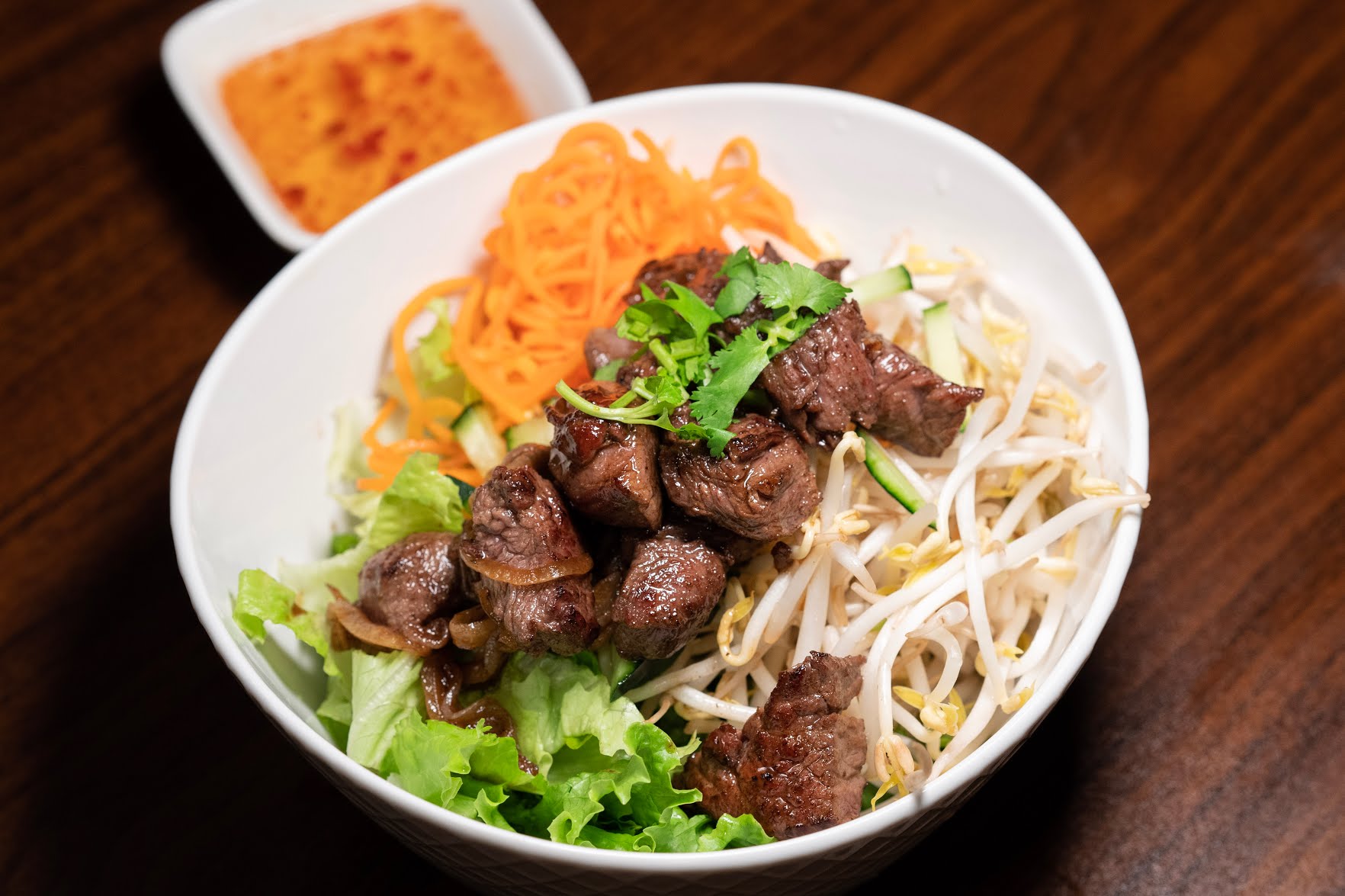 Viet's Express by null
