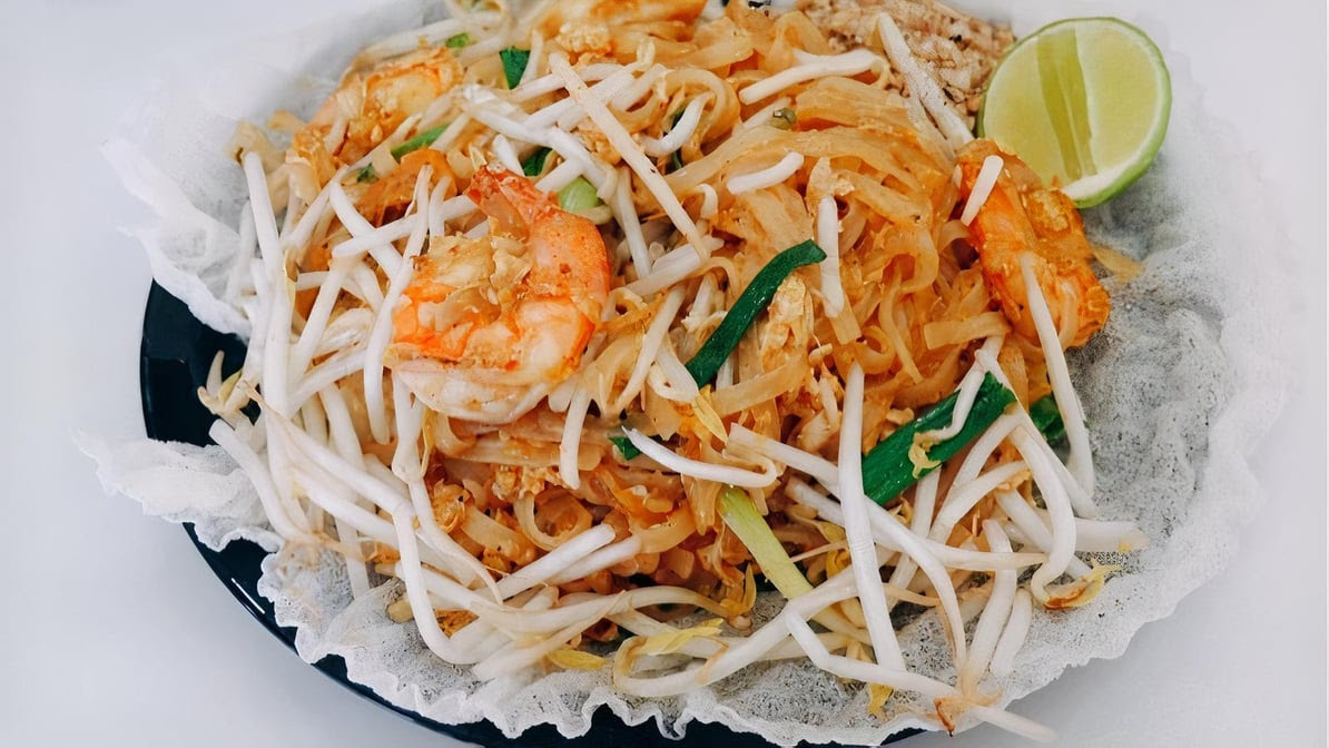 Meena’s Thai Kitchen by null