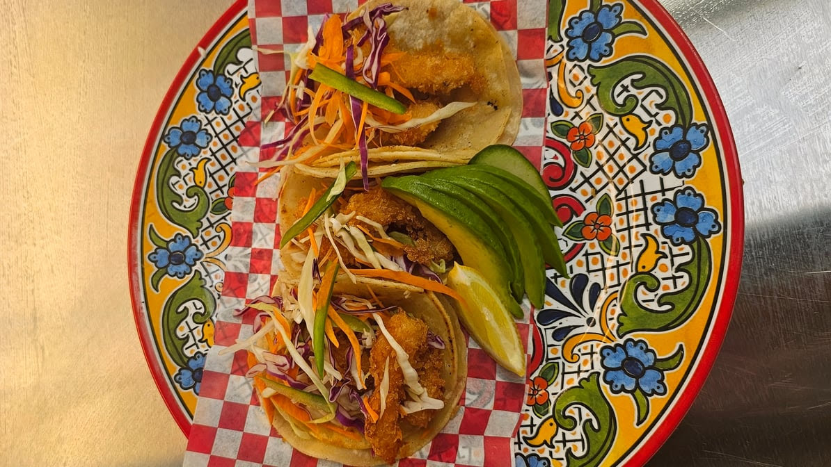 Tacos y Mariscos Los Carnales inc. by null