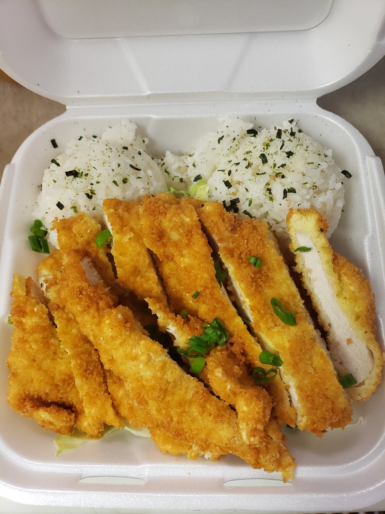 LEFTY-J’S ISLAND FAVORITES (Twain Ave) by null