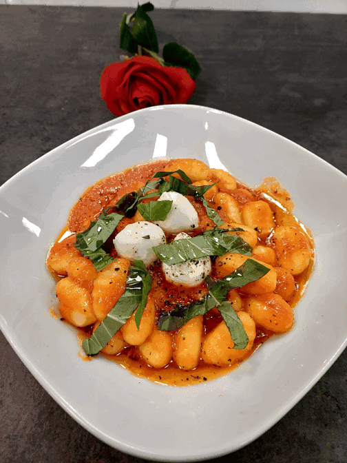 ARTIPASTA Italian Food (South Austin) by null