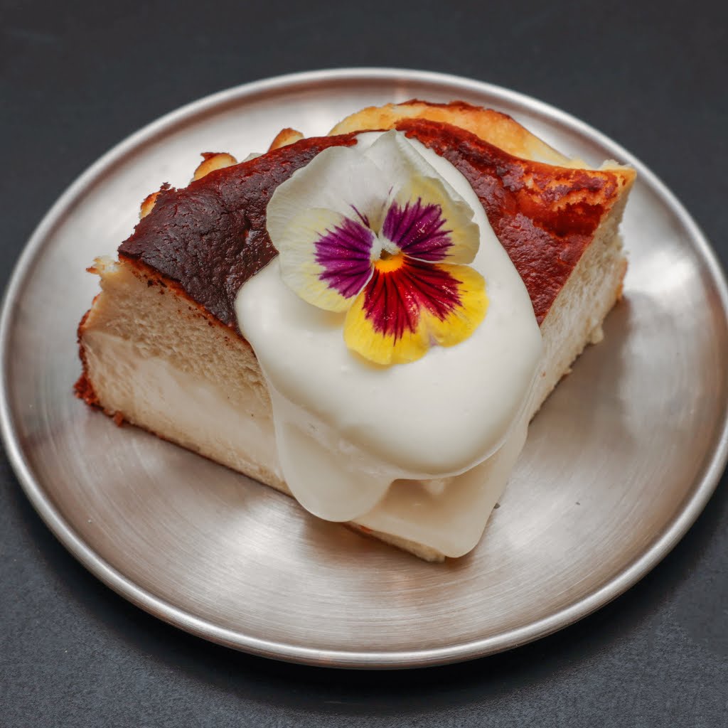 ANDO patisserie by null