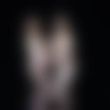 ヌード　ファミリー|裸家族でビーチに座っての帽子の写真素材・画像素材 Image 51892278