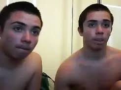 Twins webcam jpg x Twins webcam