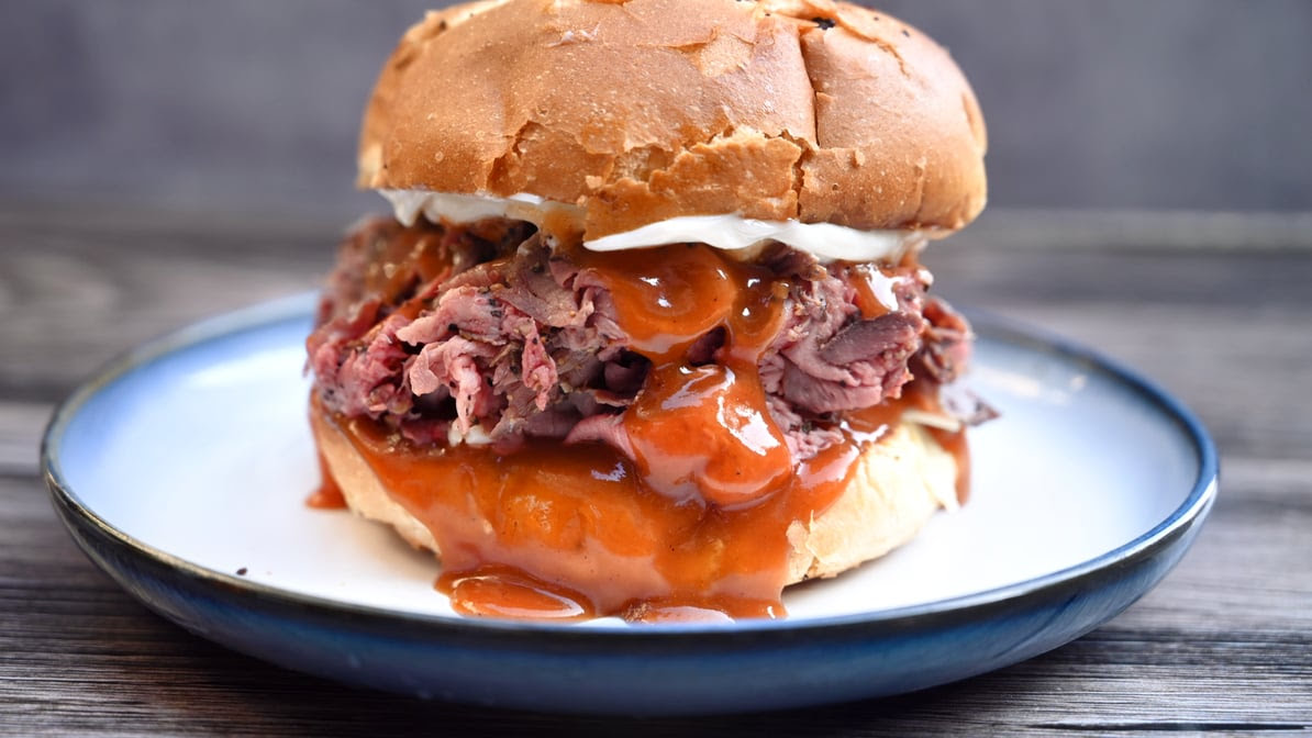 Hot Box Pizza & Roast Beef by null