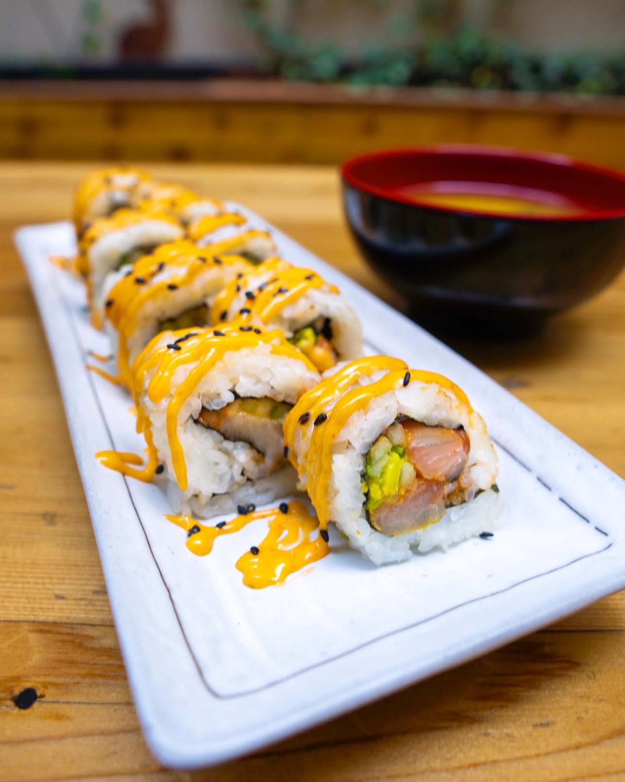 Umi Hand Roll Bar by null