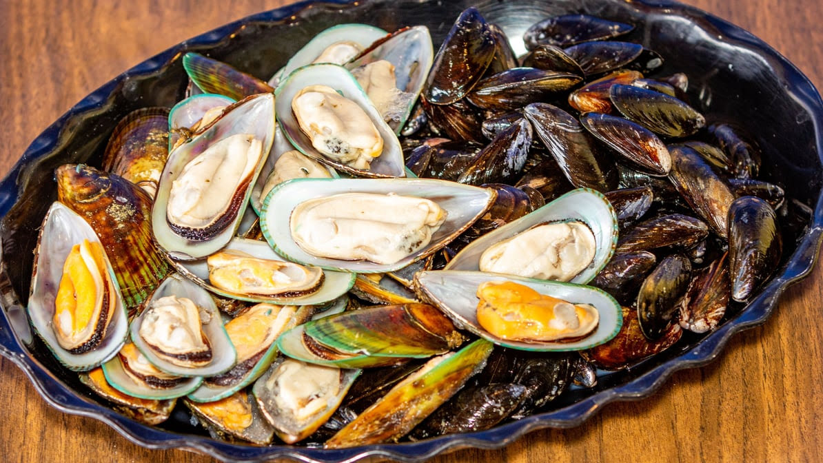 Wayne & Berkely Seafood Market by null