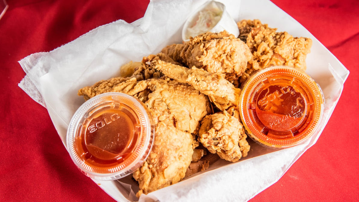 Harold's “The Fried Wing King “ by null