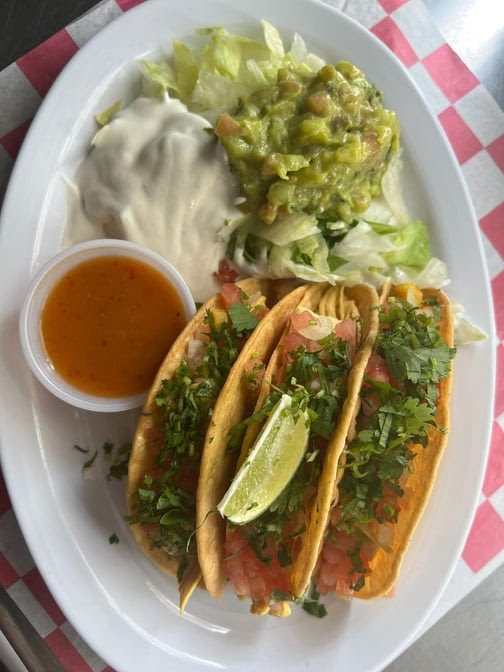 Antojitos las gemelas by null