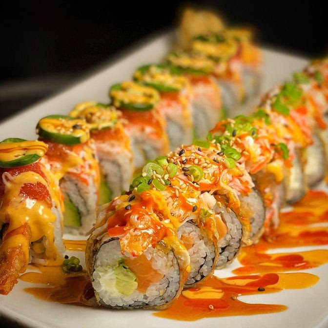 MAKI SUSHI BAR & GRILL by null