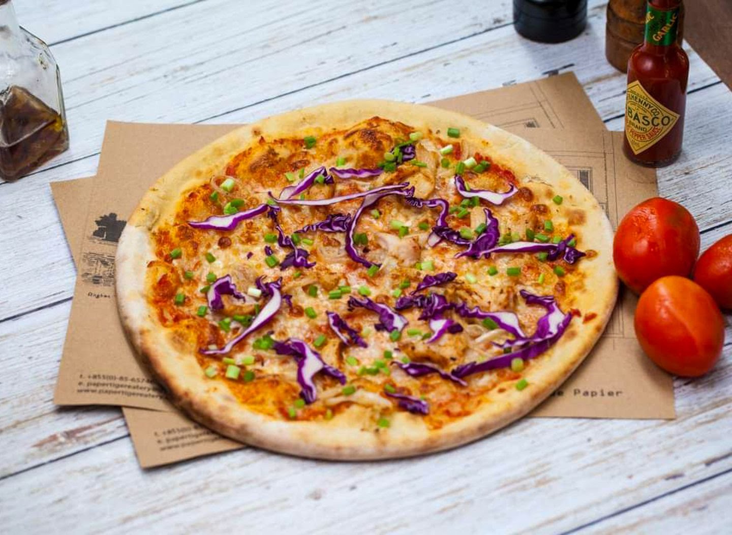 Paper Tiger Eatery (Le Tigre de Papier) by null