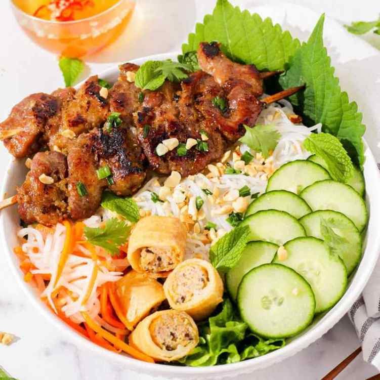 Phở Gà Vàng by null