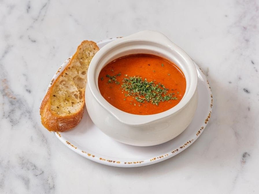 Matines Café by null