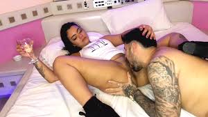 Wet sucking jpg x Wet sucking