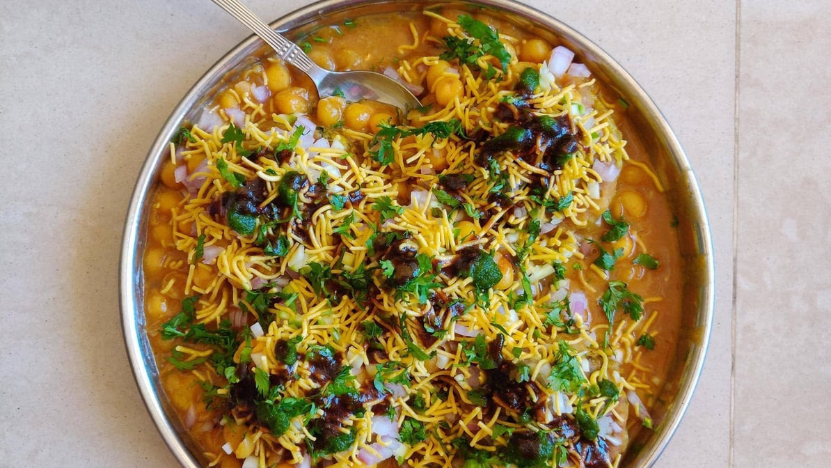 Radhe Chaat by null