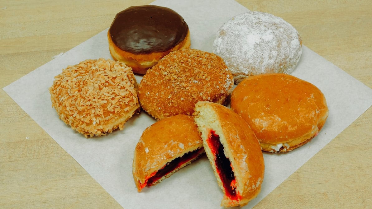 BoSa Donuts by null