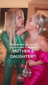 Mother daughter lesbian teen|Mother edifies teenage daughter 84848770