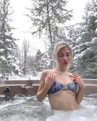 ||little tits|SMALL TITS, BIG ASS TEE ROSA – ADMYRE