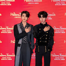 sexinsex|明星合成  杨紫|Angelababy楊穎| 香港杜莎夫人蠟像館