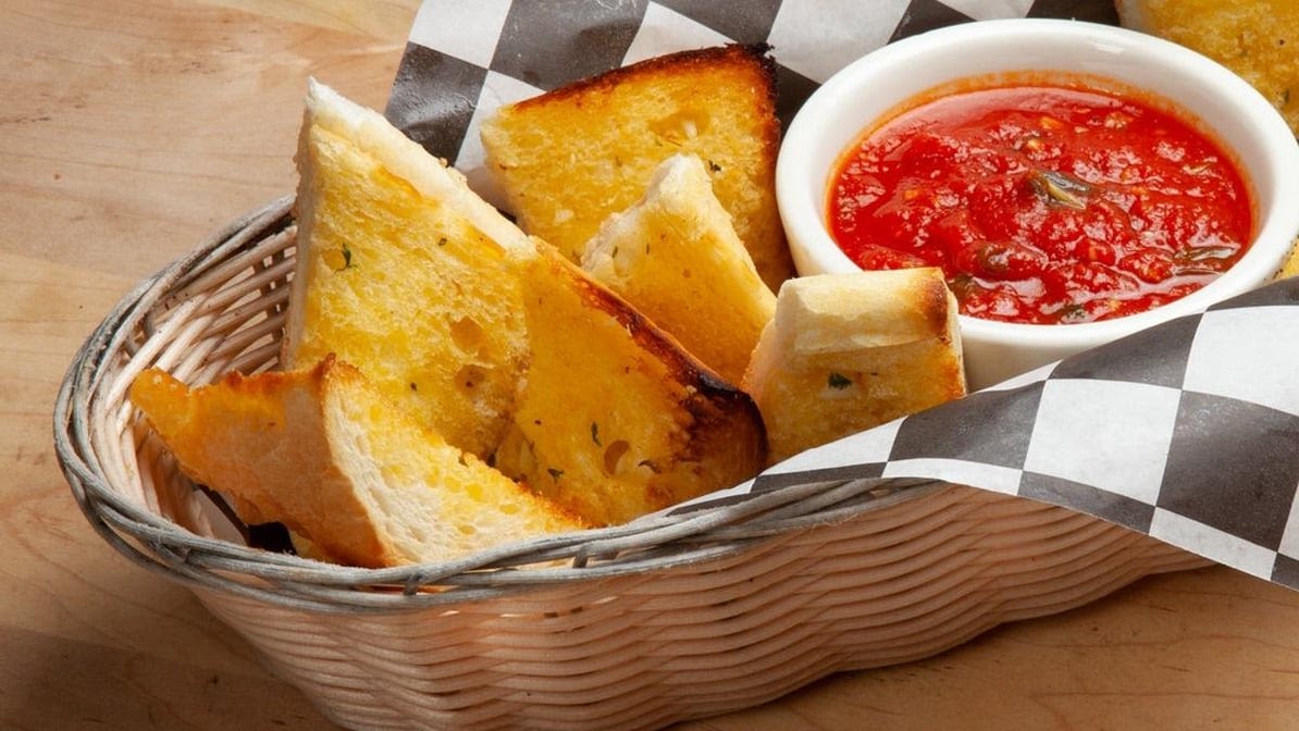 Lou Malnati's Pizzeria by null