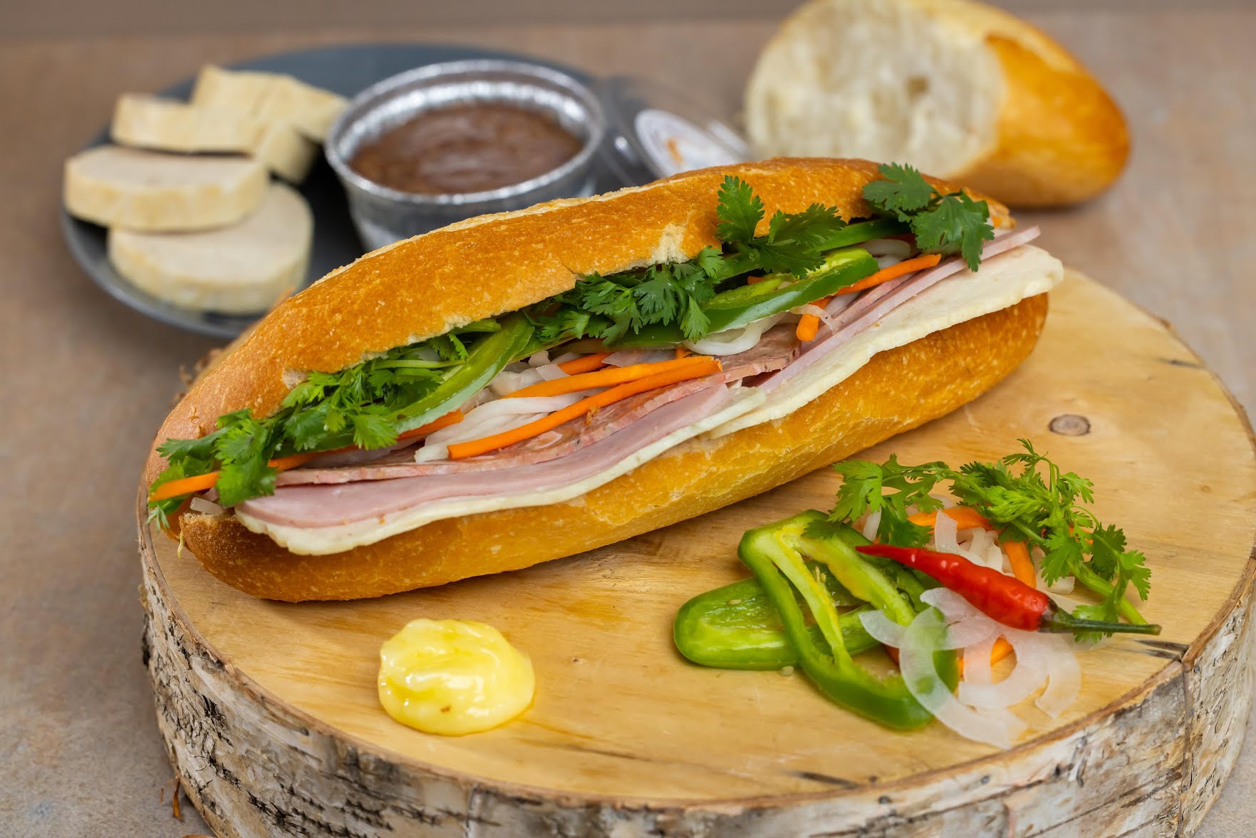 Y-Linh Sandwiches by null