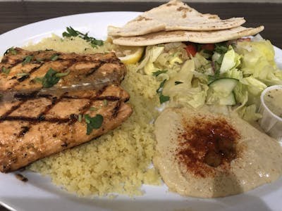 Greens N Grills by null